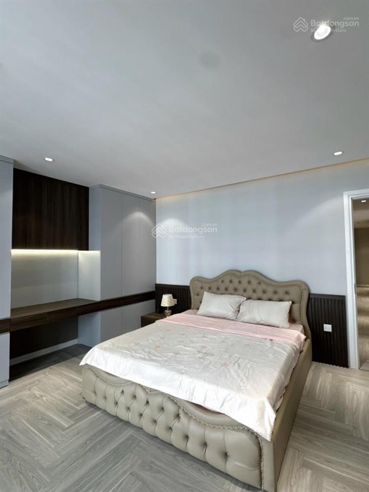 Thấy đáy rồi các bác ạ. 2pn royal city giá có 9 tỷ thôi các bác ạ.