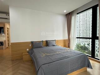 Cần bán gấp căn góc chung cư startower 3pn góc đông nam view hồ đầm hồng. full nội thất