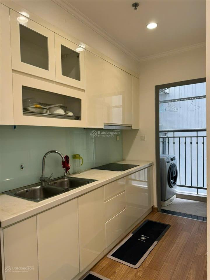 Bán căn 1pn siêu rộng tại royal city dt 71m. pn riêng, pk rộng. tòa r6 siêu vip
