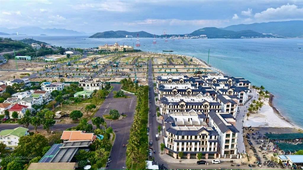 Chỉ 14 tỷ duy nhất 1 căn liền kề khu ngọc trai  sở hữu lâu dài  vinhomes pearl bay  0932 166 ***
