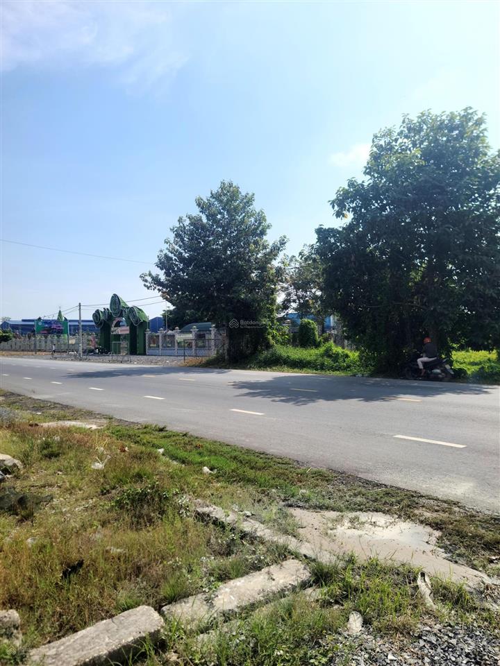 Chính chủ bán đất mặt tiền đường quốc lộ 80 sa đéc  đồng tháp, dt 2684m2, giá 4,7 triệu/m2