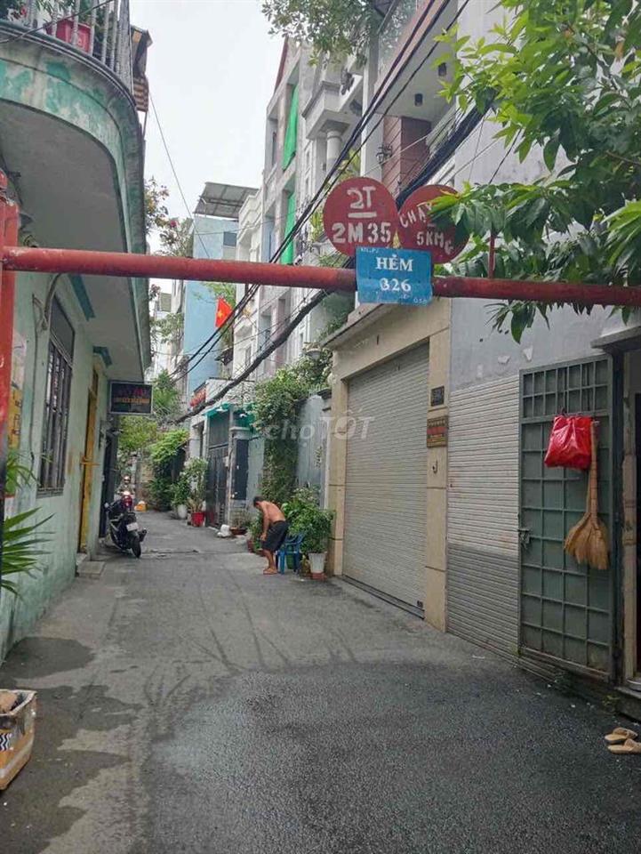 CHO  SINH VIÊN HOẶC CN THUÊ  LẦU GIÁ RẺ 2,8 TR ,  LÊ V THỌ GÒ VẤP