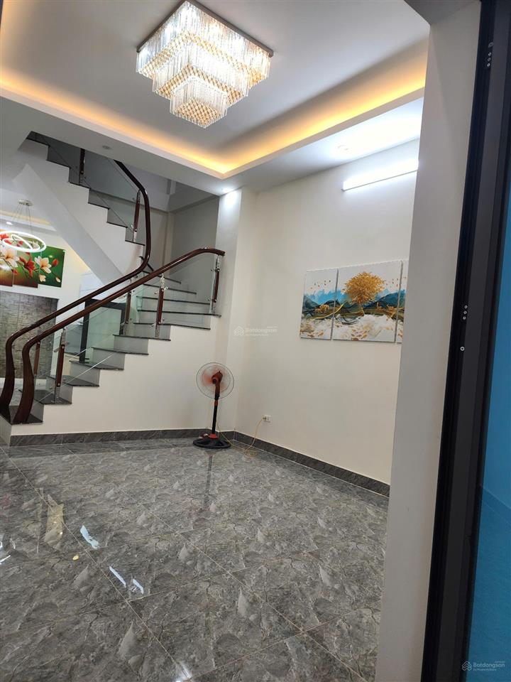 Bán nhà phố tô vĩnh diện, thanh xuân, dt 60m2, 5 tầng, giá 14,x tỷ, oto cách nhà 15m,  0943 282 ***