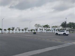 Lô góc 750mv hai mặt tiền hướng biển  lưng tựa núi  mang đến tài lộc gia chủ