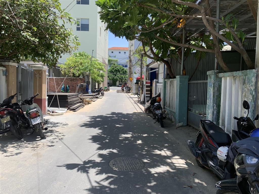 Tìm đâu ra lô đất ngay biển mỹ khê  khu du lịch sầm uất  112 m2 giá nhỉnh 8 tỷ