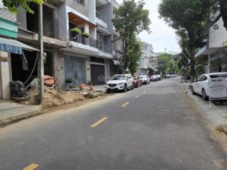 Phố lê hữu trác  ngay biển mỹ khê  vị trí đắc địa