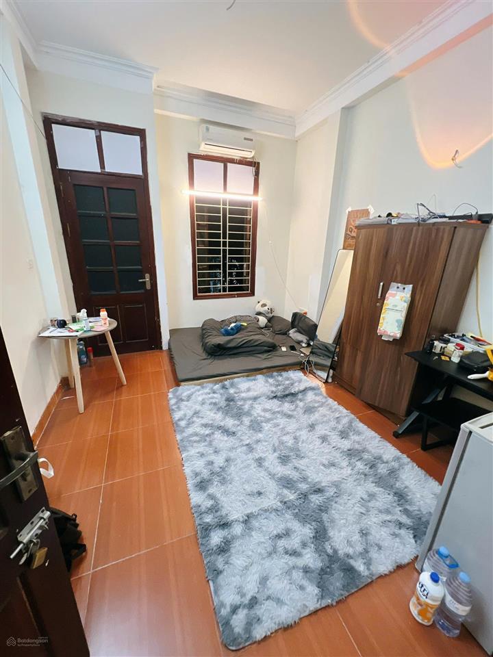 Cho thuê phòng trọ 25m2 tại 924 nguyễn khoái, vĩnh hưng, hà nội