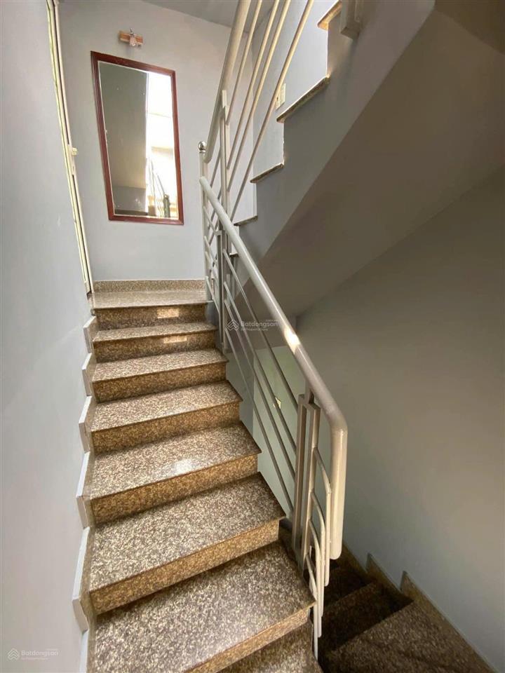 Nhà nguyên căn 4 tầng mt nguyễn văn linh 3pn 3wc vừa ở vừa kinh doanh