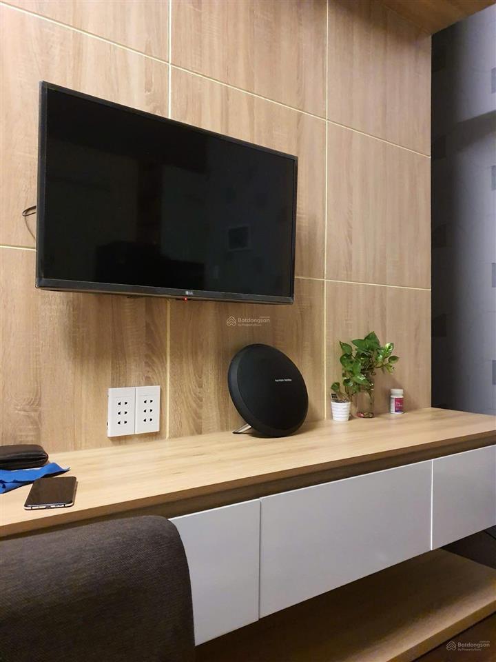 Cần cho thuê căn góc 2 ban công, nhìn về the global city, diện tích 46m2, 2pn 1wc full nội thất