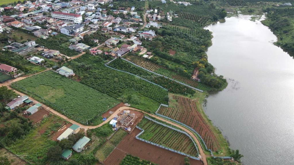 Đất vàng hồ đông view trực diện hồ, cơ hội hiếm cho nhà đầu tư! vị trí còn đang bán