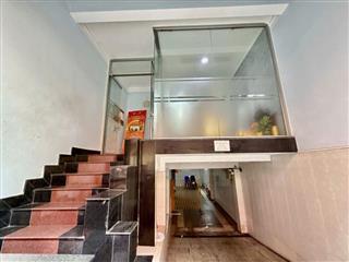 HÀNG HIẾM CỘNG HOÀ - TOÀ NHÀ VP - HẦM + 6 TẦNG - ĐƯỜNG 10m - GIÁ 26 TỶ