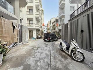 CHDV 5 TẦNG THANG MÁY - LÔ GÓC HUỲNH VĂN BÁNH 70m2 - 18 TỶ