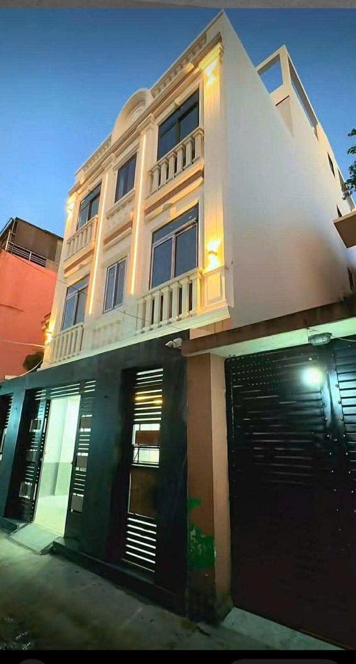 CHDV 18P THANG MÁY - DÒNG TIỀN 1.5 TỶ/NĂM - 125m2 (6.8×18.5) - 26.8 TỶ