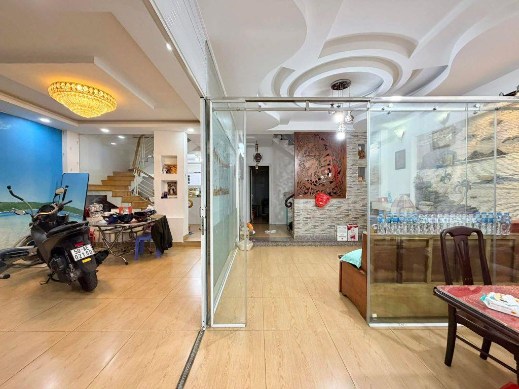 CHỈ 160TR/M2 - SIÊU PHẨM 15 PHÒNG HOÀNG HOA THÁM - HẺM XE TẢI TRÁNH - THU NHẬP KHỦNG