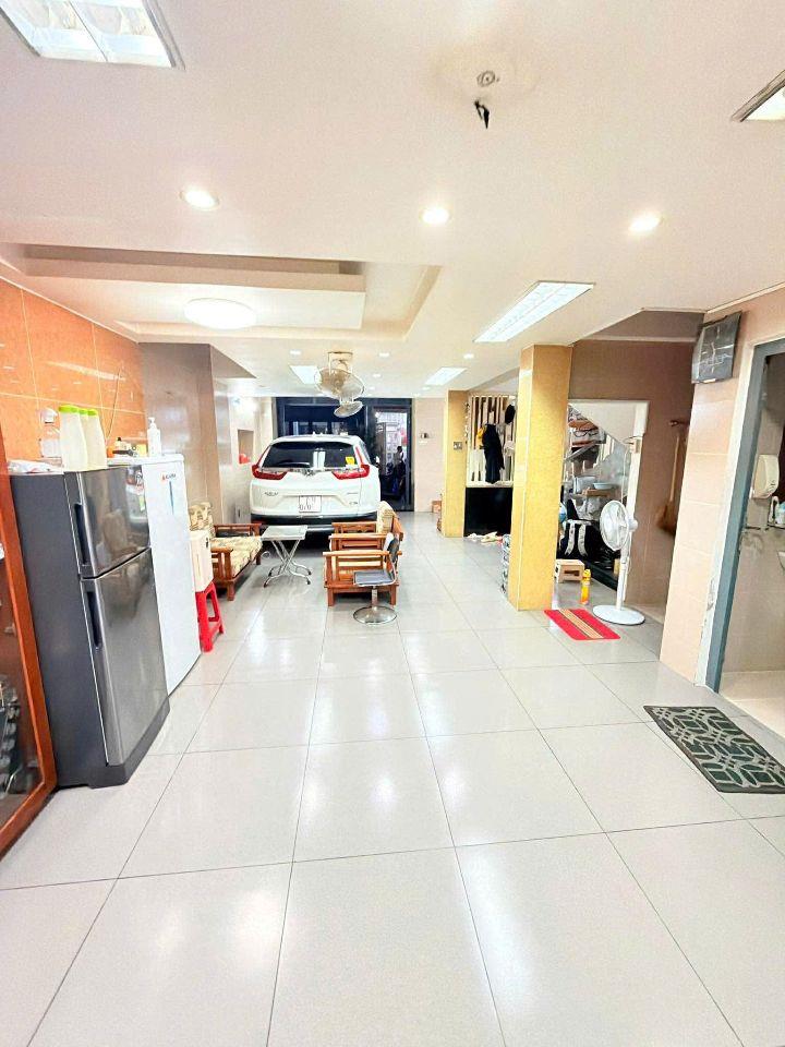 THÍCH QUẢNG ĐỨC - NHÀ CẠNH CÔNG VIÊN - 82m2 (7×12) - OTO TRÁNH - 24.9 TỶ