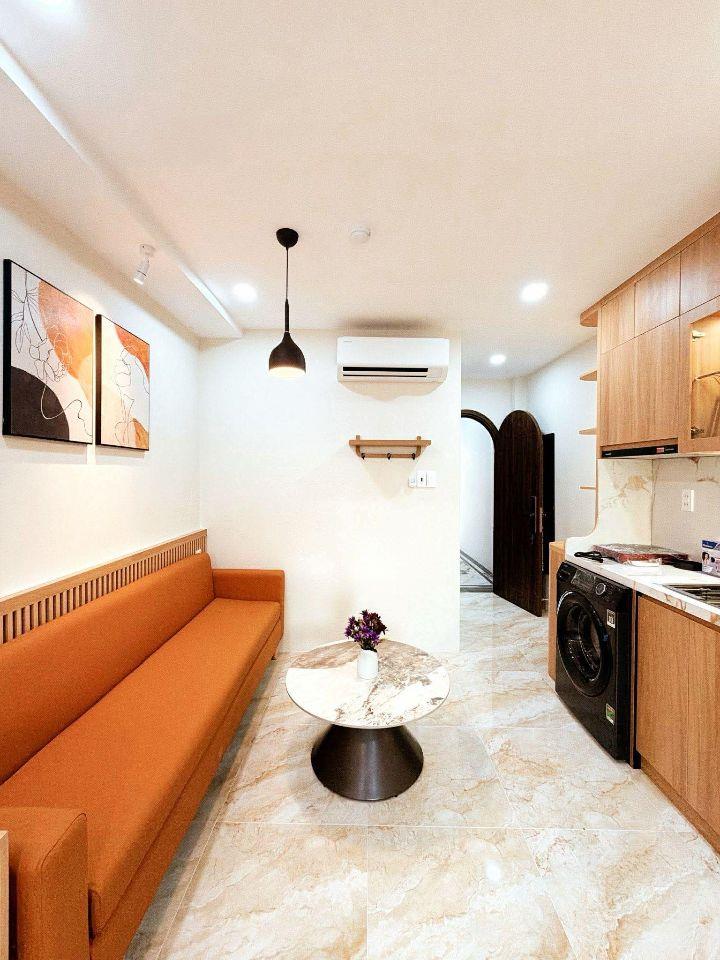 CHDV 5 TẦNG THANG MÁY QUẬN 3 - 70m2 8PN FULL NT - GIÁ CỰC TỐT GIẢM MẠNH 2.6 TỶ