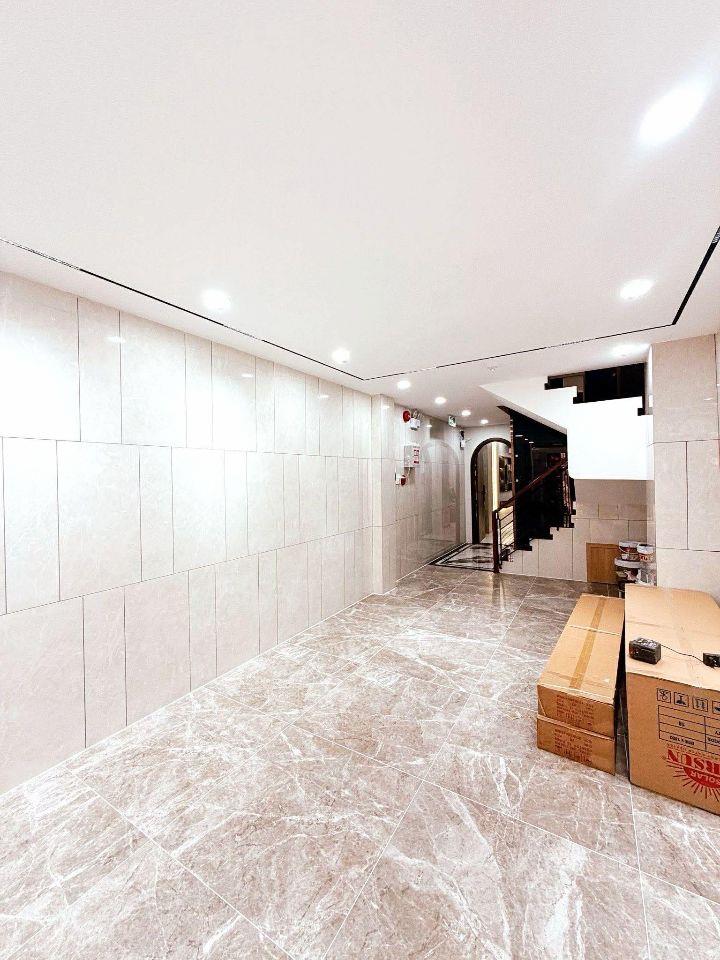 CHDV 5 TẦNG THANG MÁY QUẬN 3 - 70m2 8PN FULL NT - GIÁ CỰC TỐT GIẢM MẠNH 2.6 TỶ