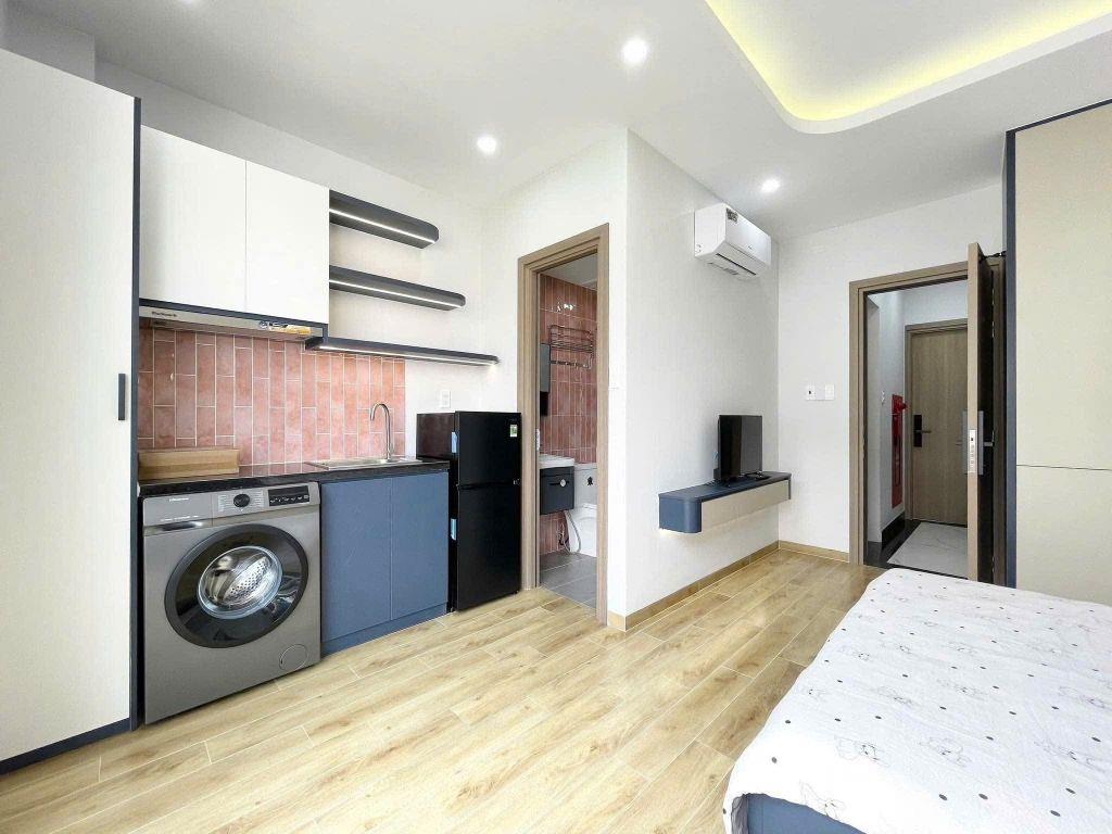 CHDV 7 TẦNG CÓ HẦM - MỚI 100% - 60m2 11 PHÒNG - DOANH THU 70 TR/THÁNG