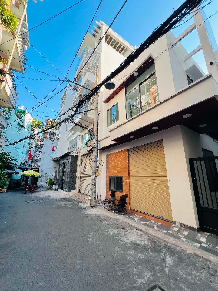 Căn hộ dịch vụ 138m2 Quận 3 • Ngang 10m • 13 phòng • Dòng tiền 90tr/tháng • 21 Tỷ