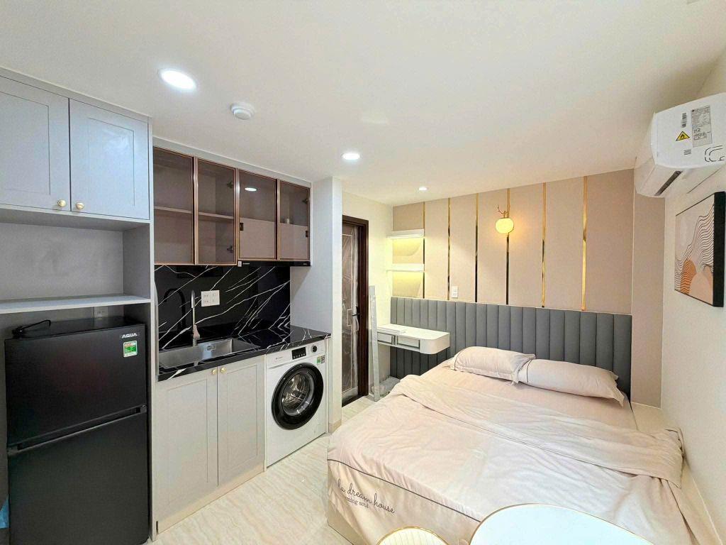 NHÀ MẶT TIỀN KHU BÀU CÁT GIÁP Q10 - 13 CHDV & THANG MÁY - DÒNG TIỀN 110 TRIỆU/THÁNG