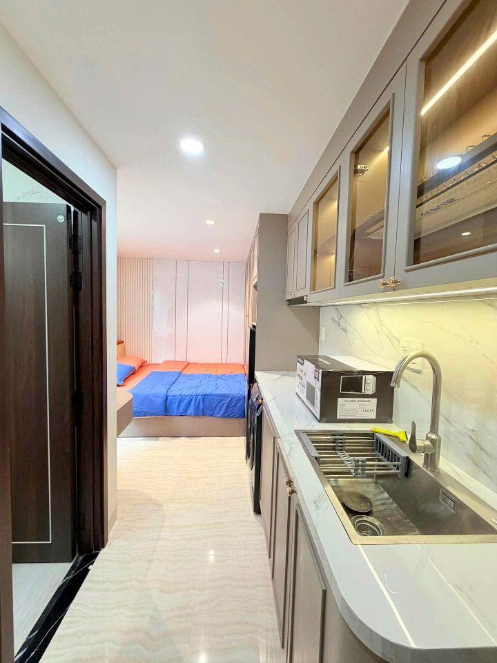 NHÀ MẶT TIỀN KHU BÀU CÁT GIÁP Q10 - 13 CHDV & THANG MÁY - DÒNG TIỀN 110 TRIỆU/THÁNG