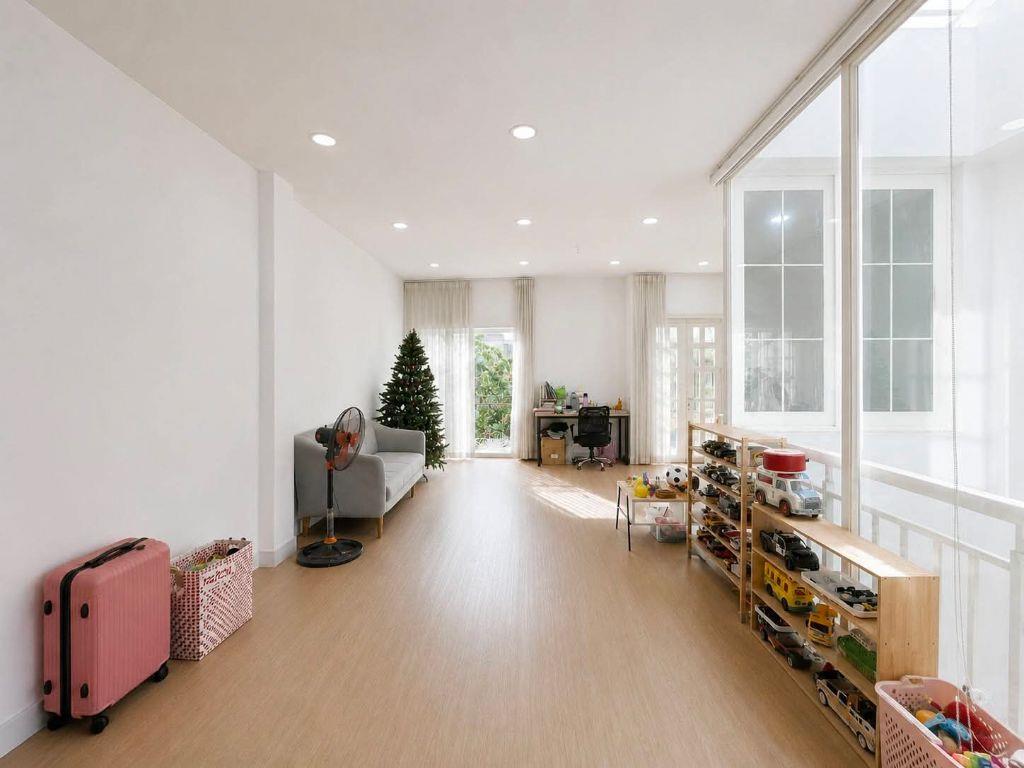 CĂN GÓC 2 MT VỊ TRÍ ĐẸP - 92m2 PHỐ THỜI TRANG TRẦN QUANG DIỆU - 4 TẦNG KIÊN CỐ