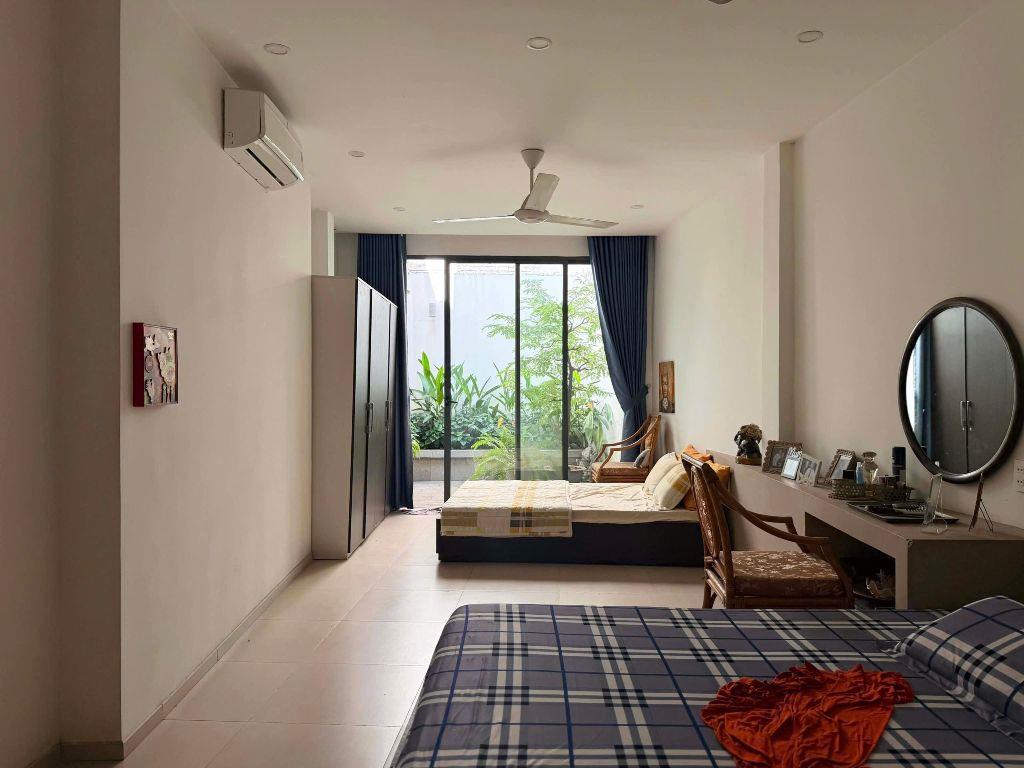 BIỆT THỰ PHÚ NHUẬN - 4 TẦNG BỀ THẾ - 157M² NỞ HẬU 20M - 8PN - 26,7 TỶ