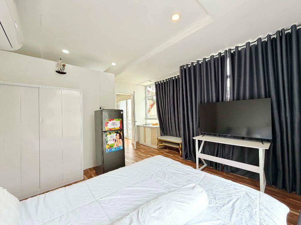 HẺM NHỰA Ô TÔ KINH DOANH HOÀNG HOA THÁM - 6 TẦNG 56m² - KHOÁN 37 TR/THÁNG