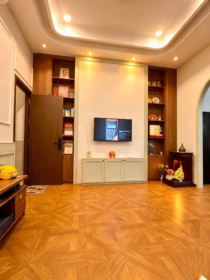 CHDV MẶT TIỀN PHAN VĂN HÂN BÌNH THẠNH  -16 PHÒNG DOANH THU 100TR/THÁNG