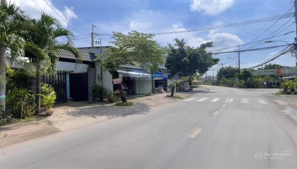 Bán lô đất thổ cư 113m2 mt đường nhựa, xã củ chi, có thể kinh doanh mua bán được ngay