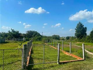 Đất ngộp giá rẻ củ chi  chỉ 780triệu  shr  cách chợ 500m