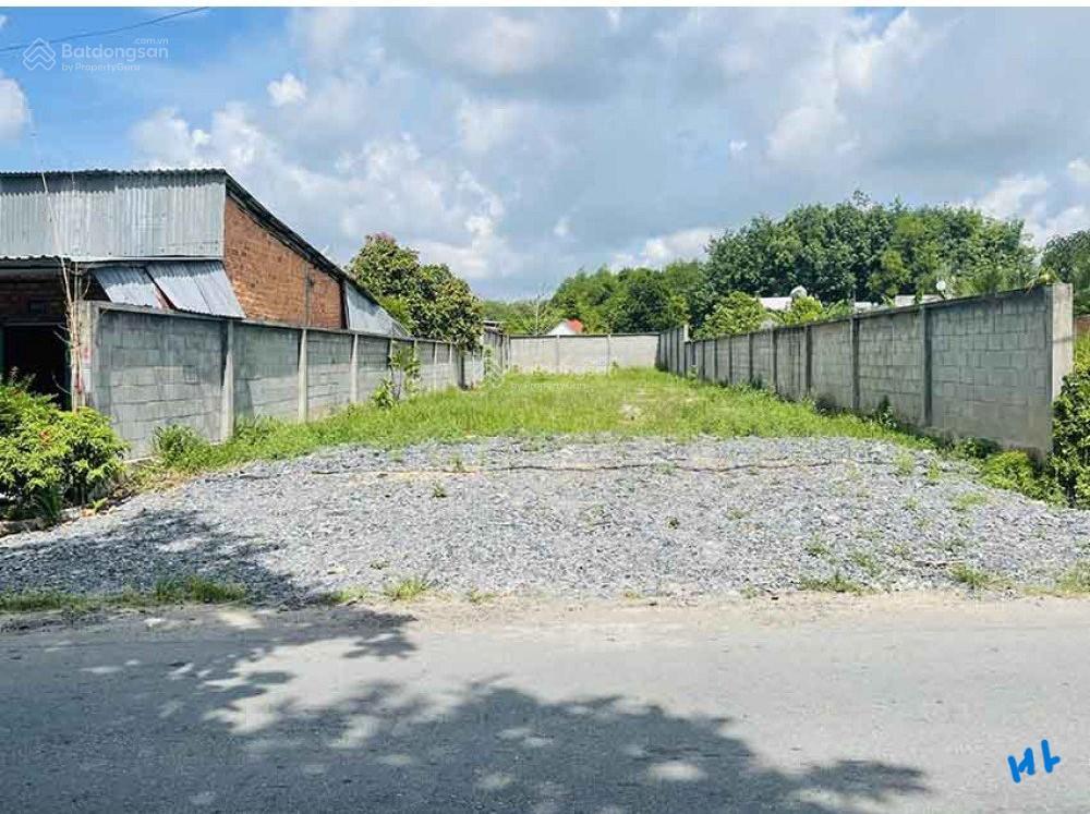 Chính chủ bán gấp 134m2 đất thổ mt đường nguyễn thị rành, củ chi, dân cư đông buôn bán thuận tiện