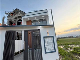 Nhà mới đẹp diên sơn diên khánh dt 100m2 giá chỉ 1ty790 mua về ở đón tết