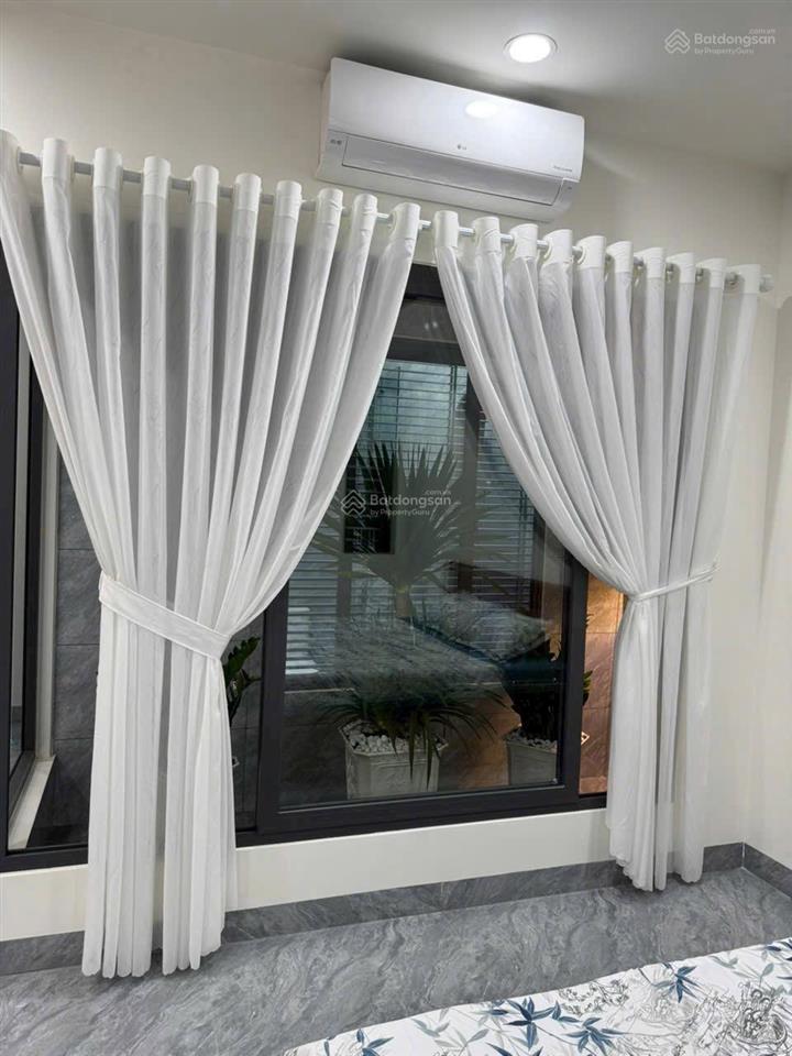 Nhà mới đẹp kdt lê hồng phong 2 dt 100m2 hướng đông có thang máy nội thất tốt vào ở ngay