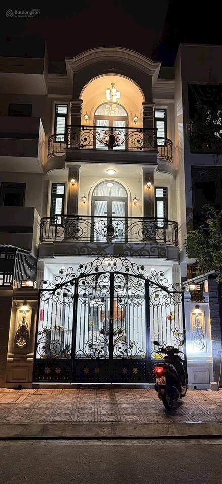 Nhà mới đẹp kdt lê hồng phong 2 dt 100m2 hướng đông có thang máy nội thất tốt vào ở ngay