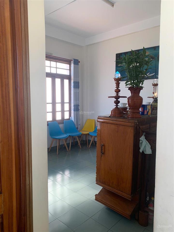 Nhà mặt tiền đường 23/10 nha trang 3 tầng, 6pn, ngang 10m vừa ở vừa kinh doanh dt 258m2 góc 2mt
