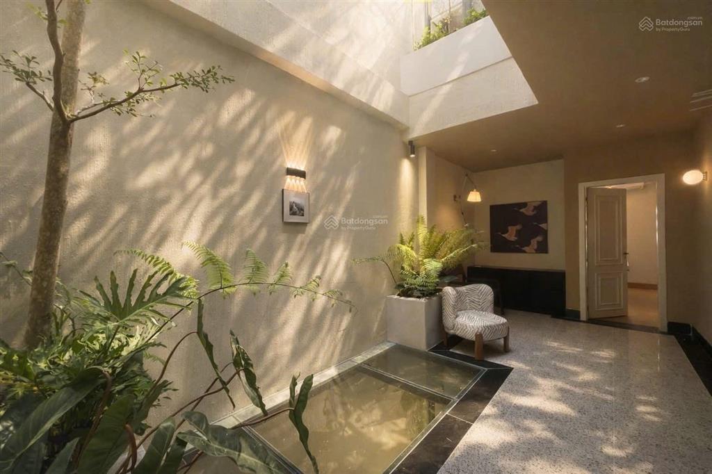 Nhà mới đẹp có hồ bơi, thang máy, nội thất xịn dt 100m2 kdt hà quang 2 có dòng tiền 50tr/tháng