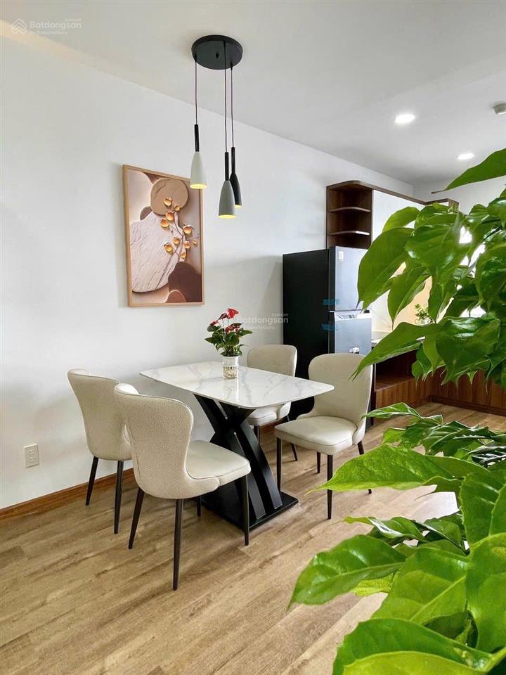 Căn hộ ct7 vdt 62m2 2pn nội thất mới tinh tầng cao thoáng mát vào ở ngay