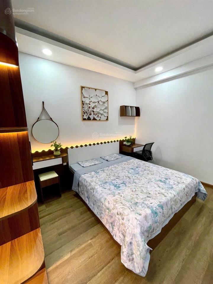 Căn hộ ct7 vdt 62m2 2pn nội thất mới tinh tầng cao thoáng mát vào ở ngay