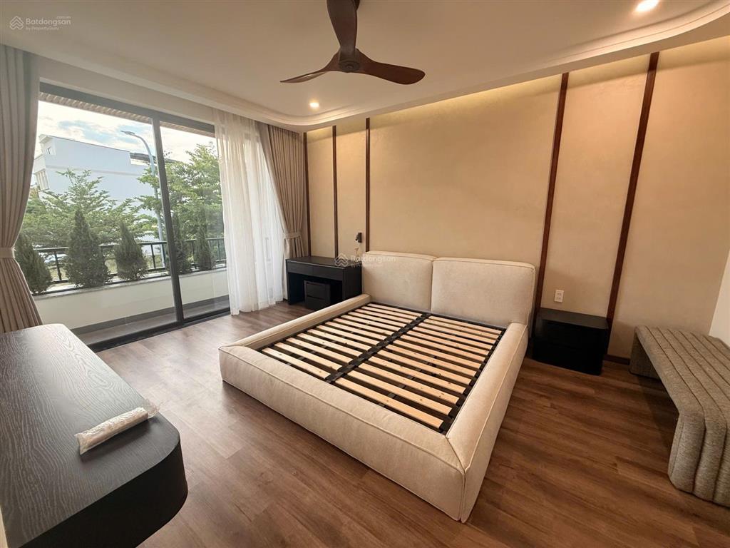 Nhà mới đẹp kdt mỹ gia nha trang dt 130m2 6pn 6wc vừa ở vừa làm văn phòng thiết kế hiện đại