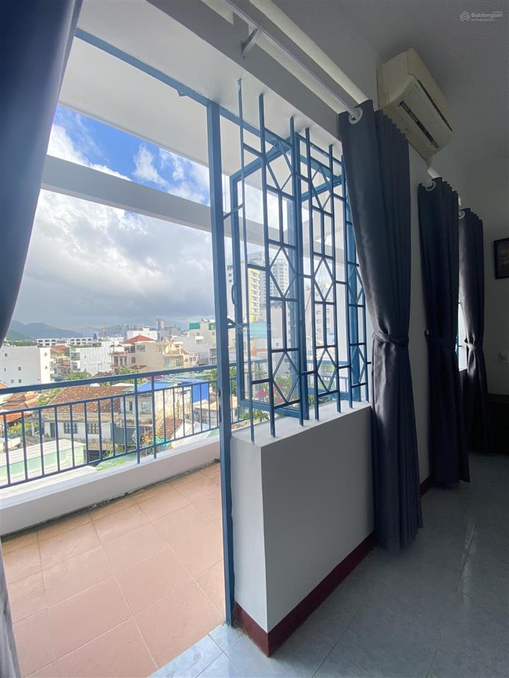 Căn hộ chợ đầm đường hàng cá, nha trang, dt 85m2 2pn 2wc gần biển giá 2tỷ8
