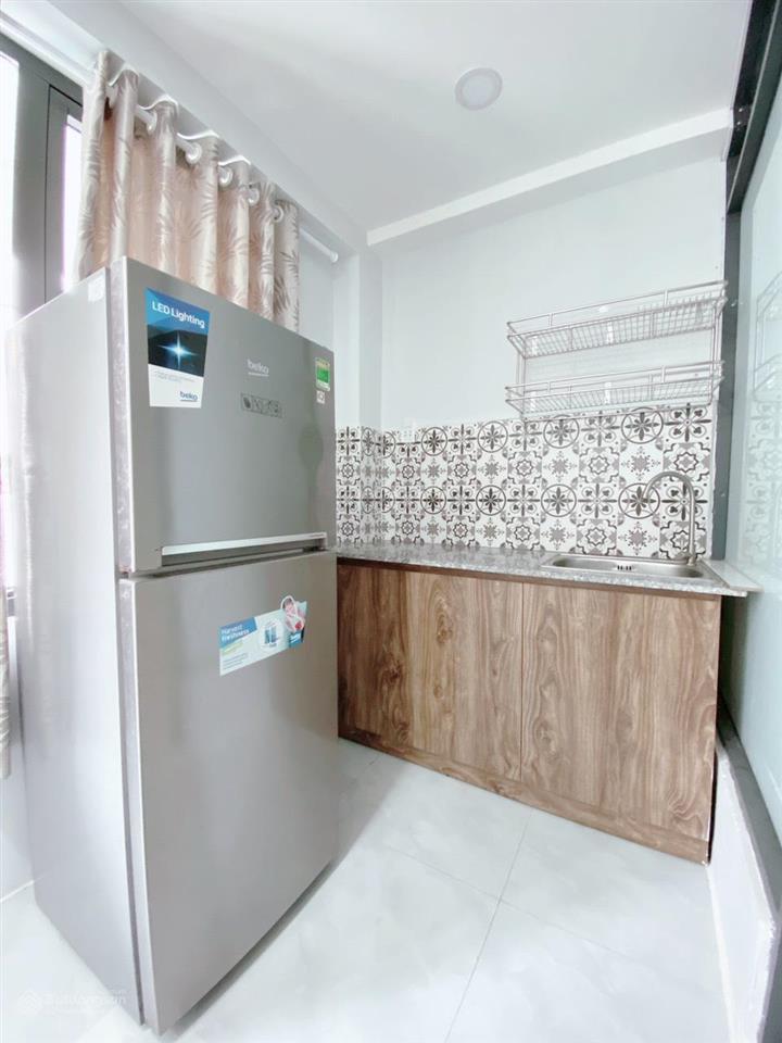 Phòng studio cửa sổ 4,7tr ngay xvnt gần bx. miền đông và ung văn khiêm