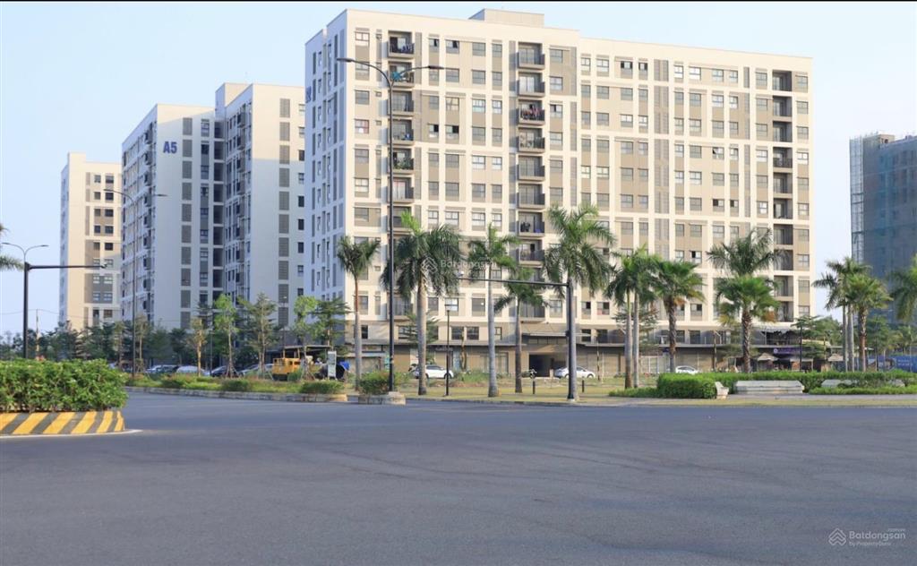 Bán shophouse ehome southgate 1 trệt 1 lầu giá 3,2 tỷ  đã có sổ hồng, vừa ở vừa kinh doanh.