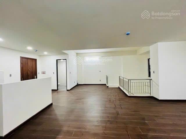 Bán shophouse ehome southgate 1 trệt 1 lầu giá 3,2 tỷ  đã có sổ hồng, vừa ở vừa kinh doanh.