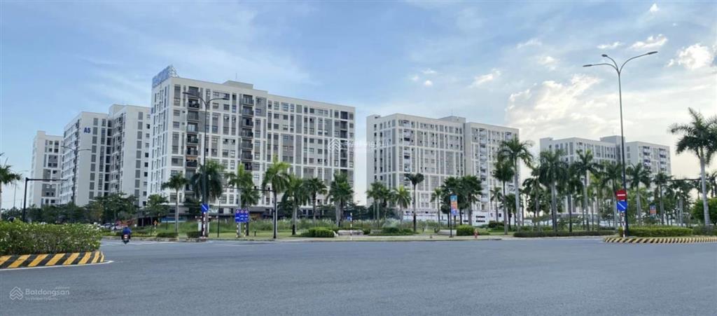 Bán căn hộ 1 trệt 1 lầu shophouse giá 3,2 tỷ  đã có sổ hồng, vừa ở vừa kinh doanh
