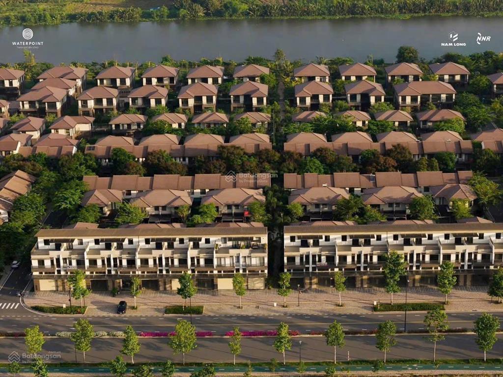 Cần bán shophouse 102m2 trục 36m tại waterpoint, bến lức, long an, giá 7,5 tỷ,  ngay 0902 938 ***