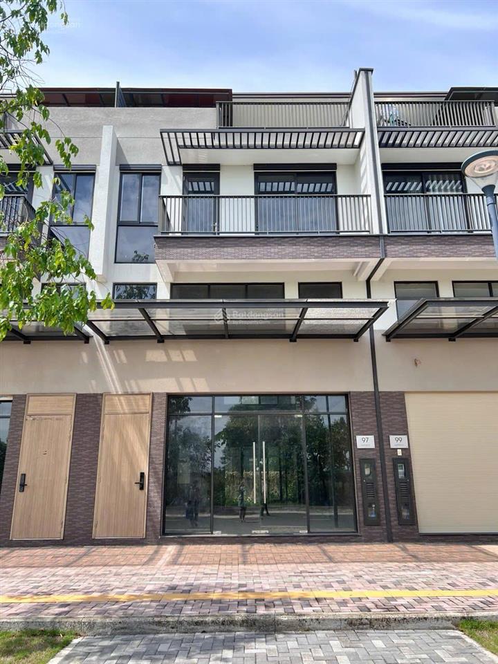 Bán shophouse trục 36m ngay trường quốc tế emasi tại waterpoint, bến lức, long an, giá full 7,5 tỷ