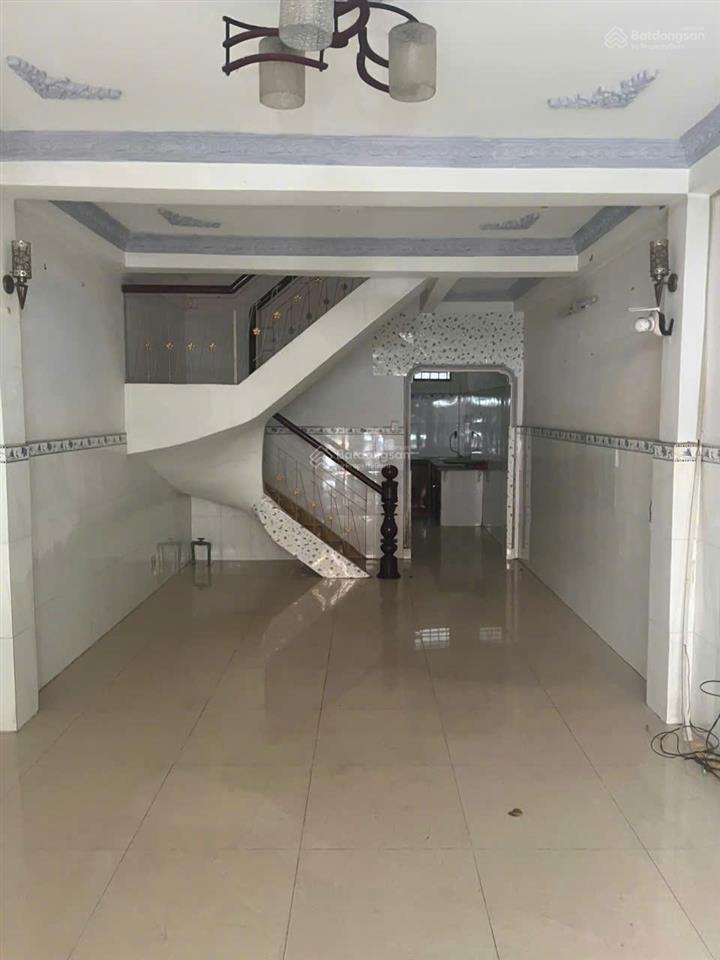 Bán nhà riêng tại 27/23/63 kinh dương vương, 5,8 tỷ, 46m2, giá cực chất,