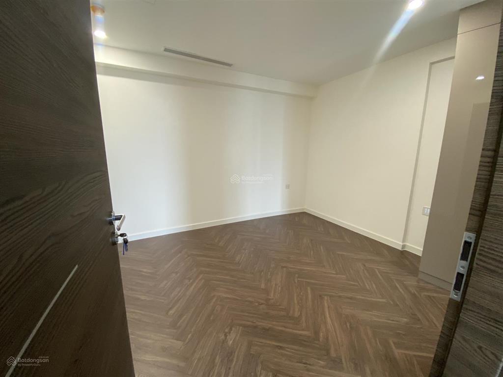 Quản lý cho thuê noble crystal riverside 2pn 116m2 giá 15tr/th, bên sông sài gòn, view thượng lưu