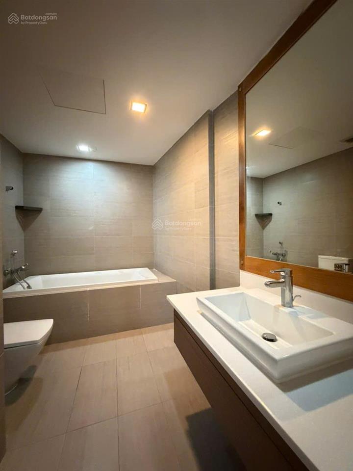 Cho thuê căn hộ noble crystal riverside 155m 3pn full nội thất giá chỉ 19 triệu/tháng